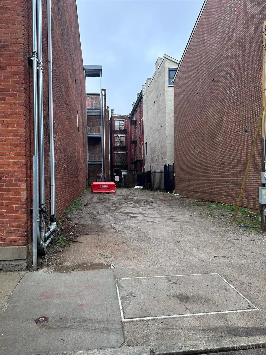 1321 Republic Street, Cincinnati, OH 45202 - #2