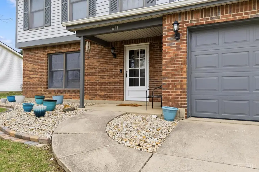 1611 Lakewood Drive, Wilmington, OH 45177 - #2