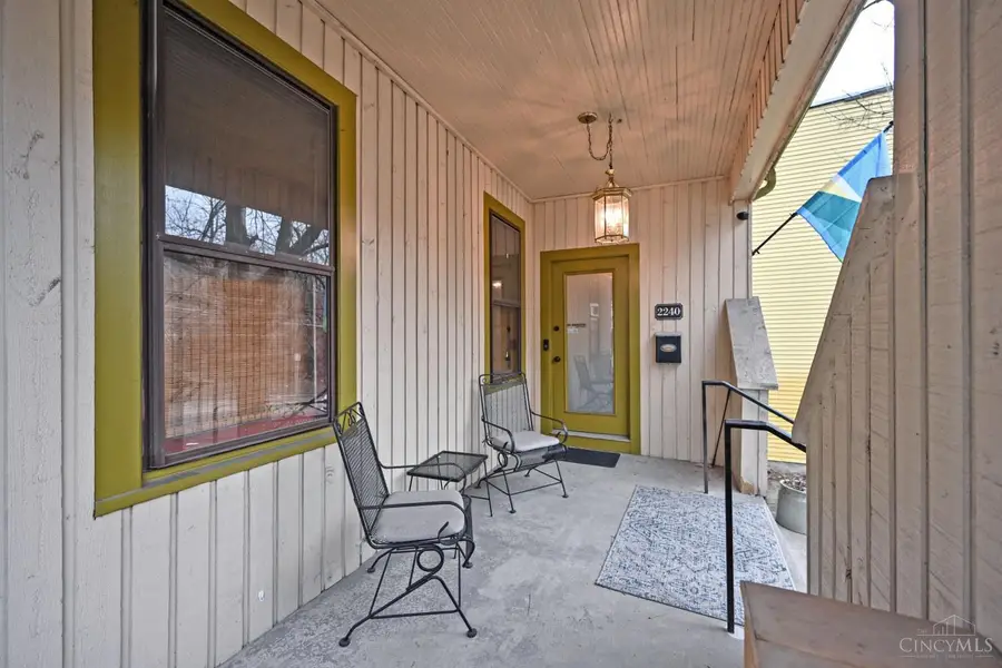 2240 Ravine Street, Cincinnati, OH 45219 - #2
