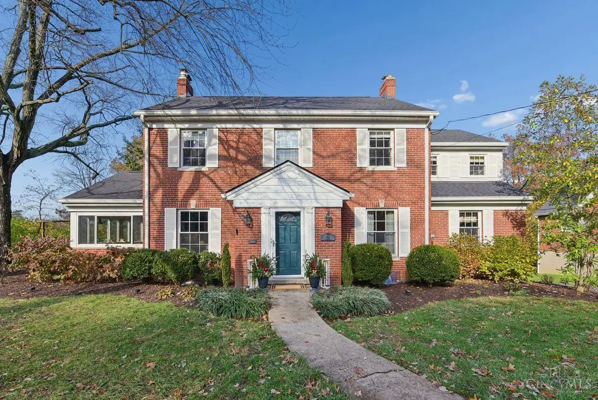 852 Finney Trail, Finneytown, OH 45224 - #1