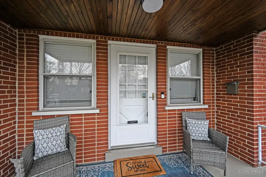 4442 Homelawn Avenue, Cincinnati, OH 45211 - #2