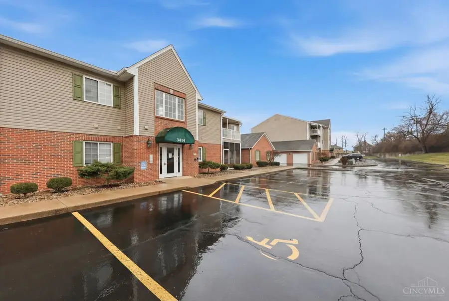 3414 North Bend Road #8, Cincinnati, OH 45239 - #2