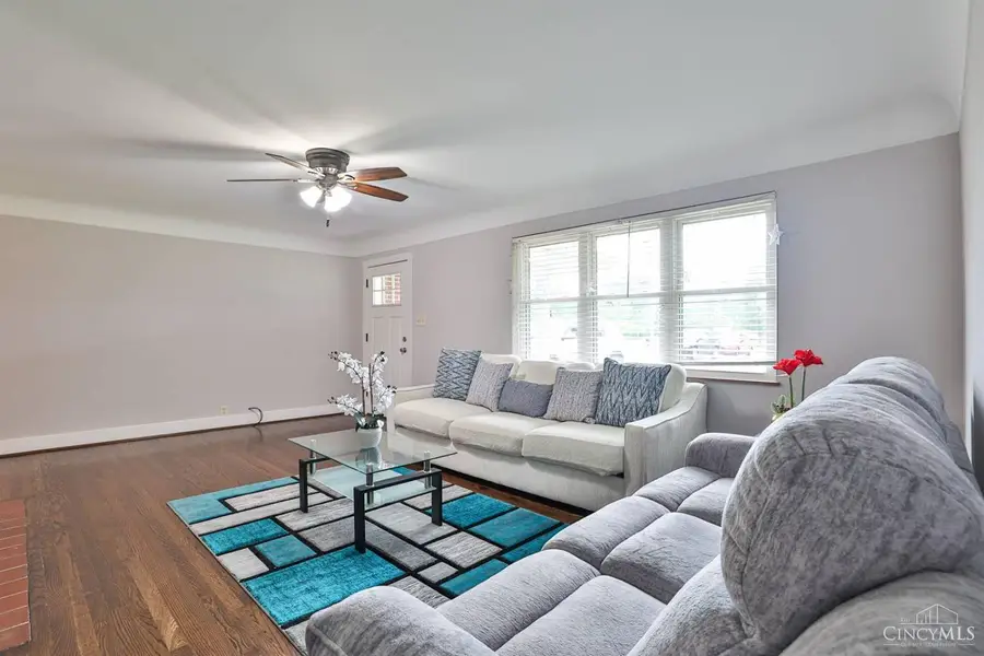 8698 Cox Road, West Chester, OH 45069 - #3