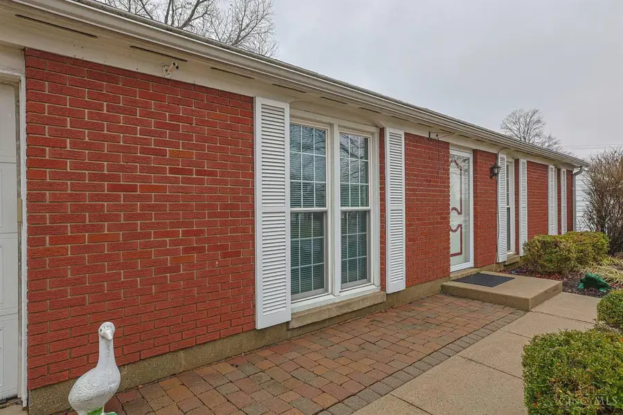 15 Old Orchard Lane, Monroe, OH 45050 - #3