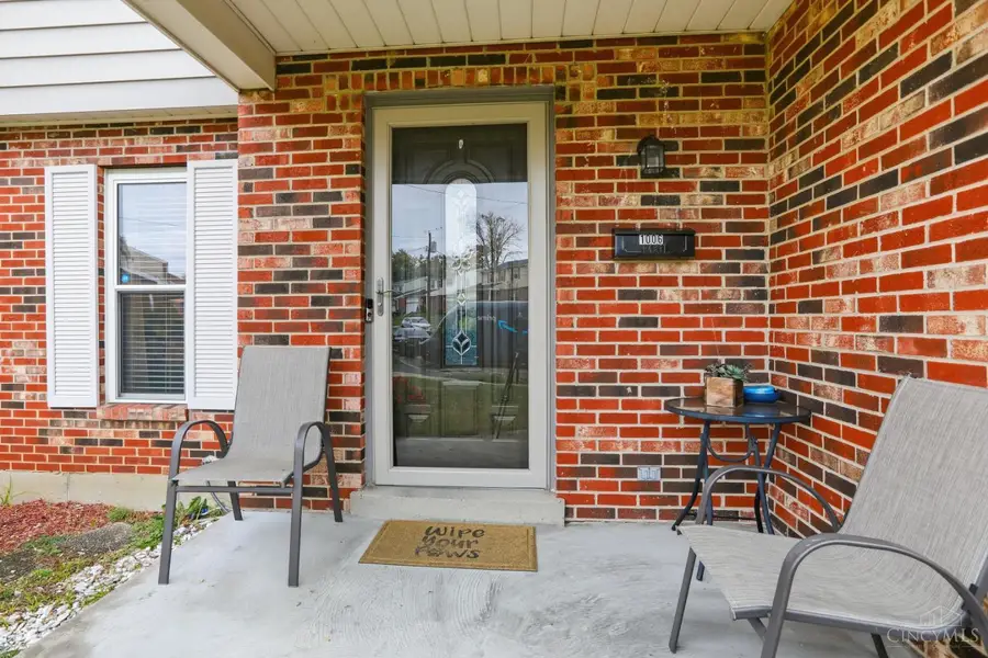 1006 Hearthstone Drive, Finneytown, OH 45231 - #3
