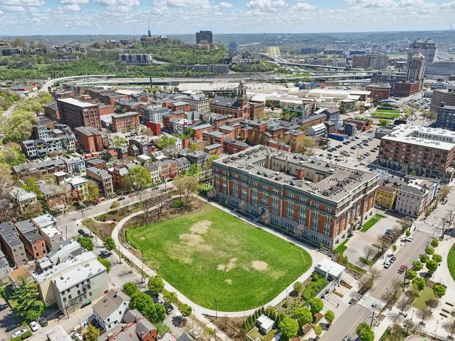 1308 Broadway Street #2, Cincinnati, OH 45202 - #3