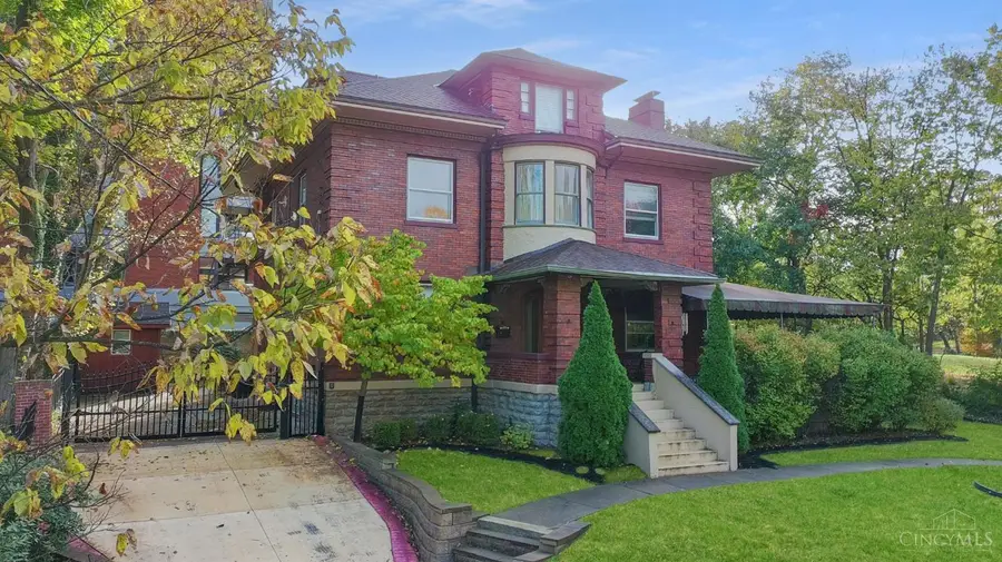 2100 St James Avenue, Cincinnati, OH 45206 - #2