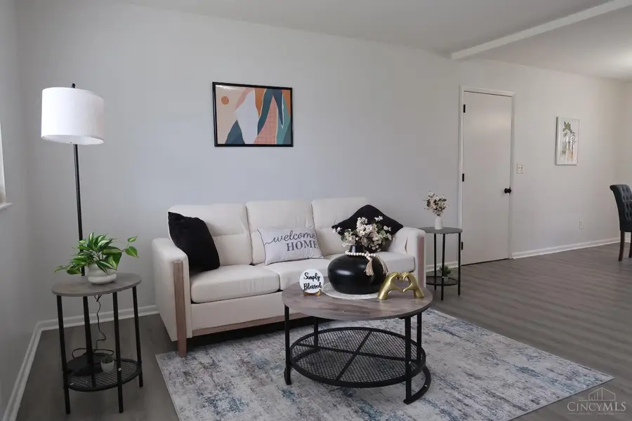 10220 Windswept Lane, Cincinnati, OH 45251 - #2