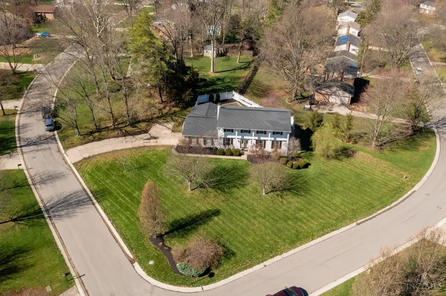 7886 Woodstone Drive, Cincinnati, OH 45244 - #2