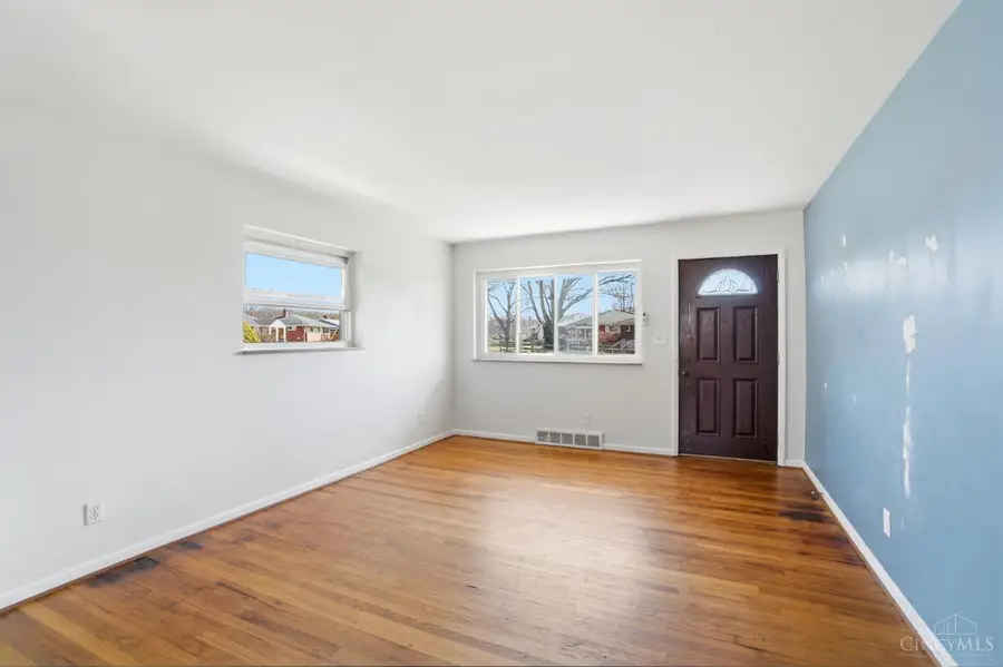 39 Powhatton Drive, Milford, OH 45150 - #3