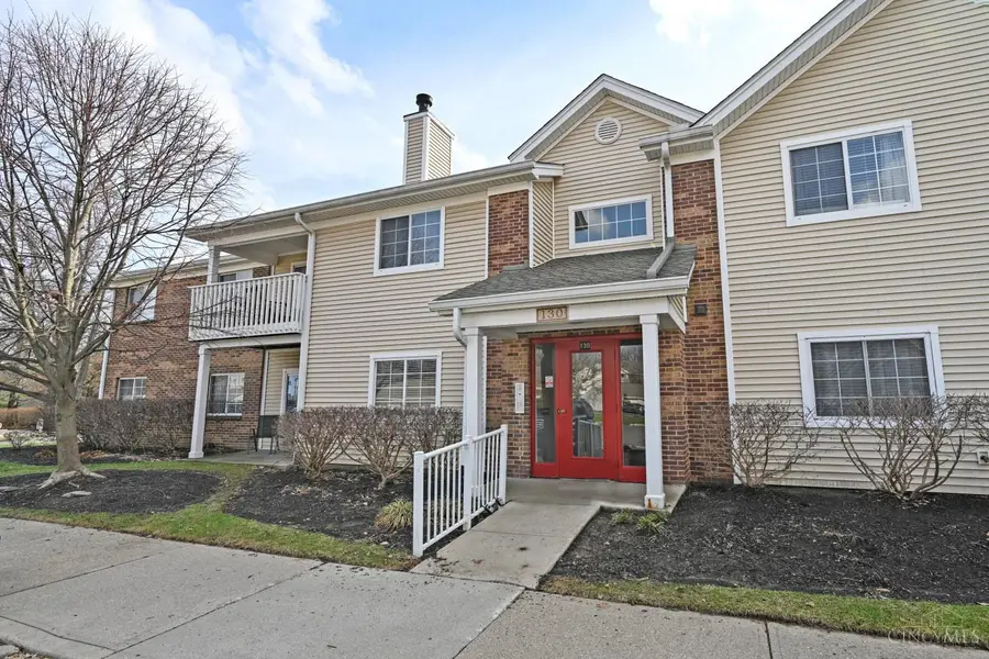 130 Carrington Lane #101, Loveland, OH 45140 - #2