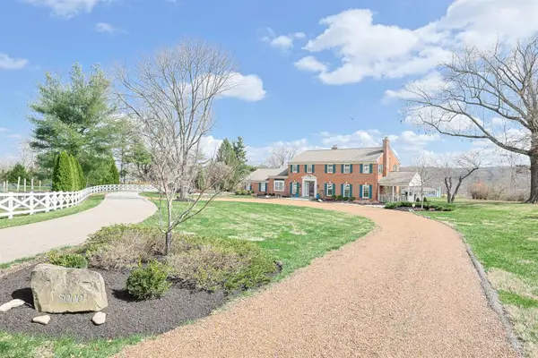 8000 Blome Road, Indian Hill, OH 45243