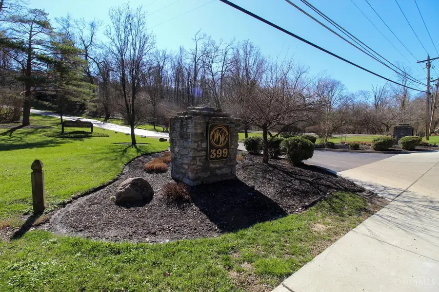 399 W Galbraith Road #110, Cincinnati, OH 45215 - #3