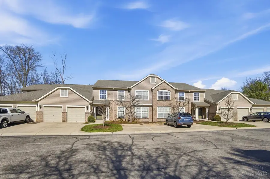 6101 Brooktree Court #101, Milford, OH 45150 - #2