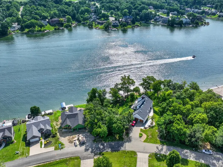 1525 Lakeview Drive, Lawrenceburg, IN 47025 - #3