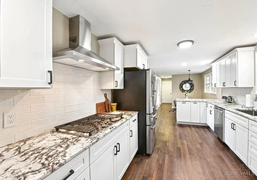 5607 Hugh Drive, Washington, OH 45459 - #2