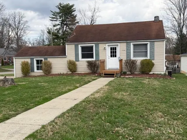 7334 Iuka Avenue, Madeira, OH 45243 - #2