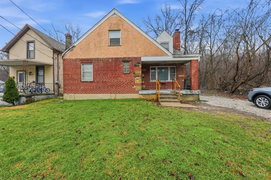 4669 Kirby Avenue, Cincinnati, OH 45223 - #2