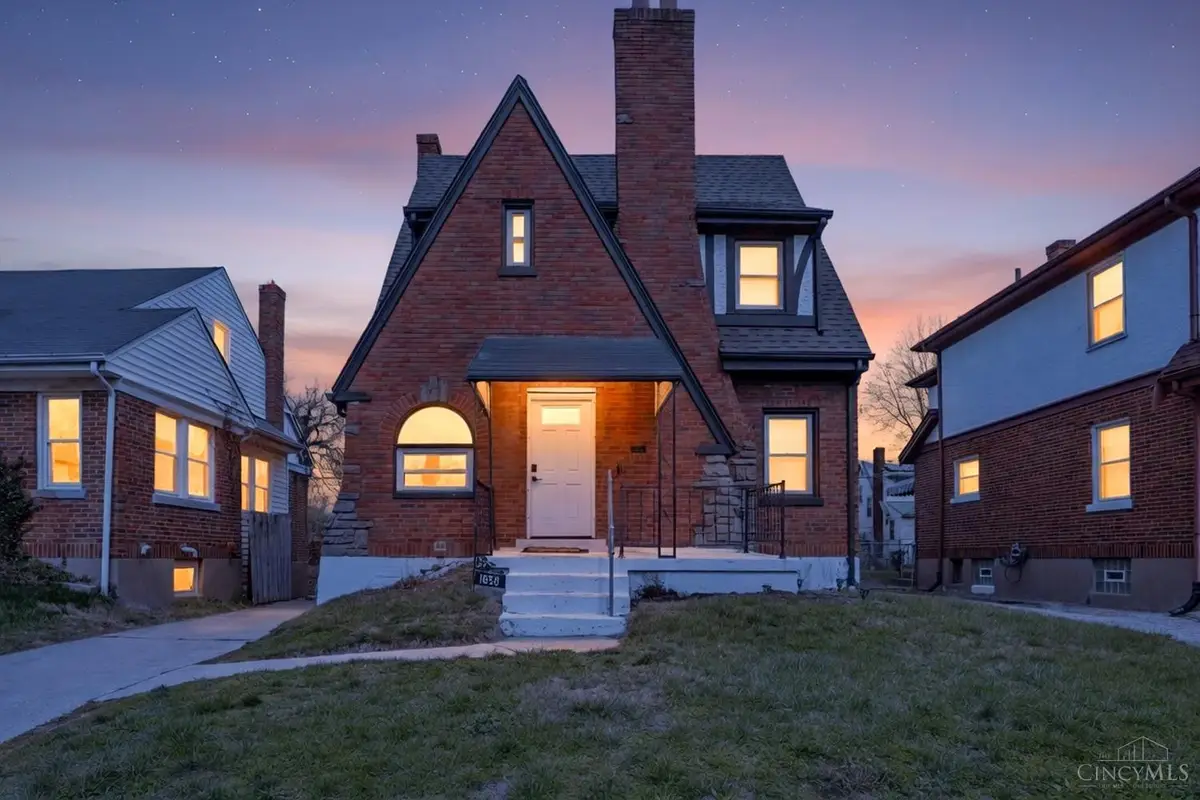 1858 Garden Lane, Cincinnati, OH 45237 - #1