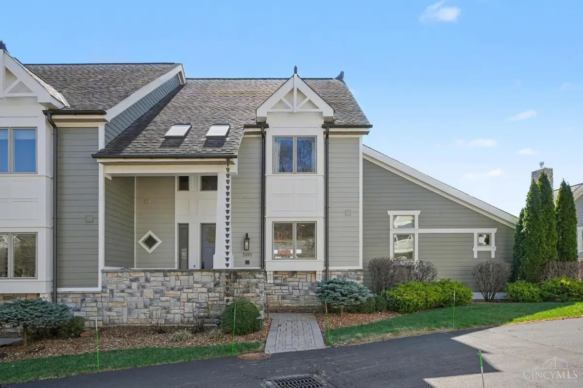 5971 Woodland Lane, Columbia, OH 45227 - #1