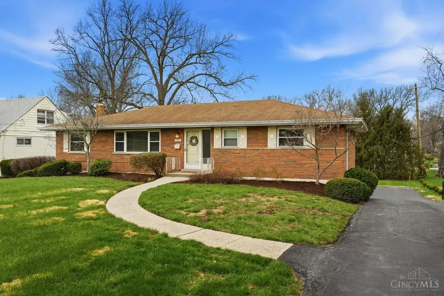 7281 Winton Road, Finneytown, OH 45224 - #3