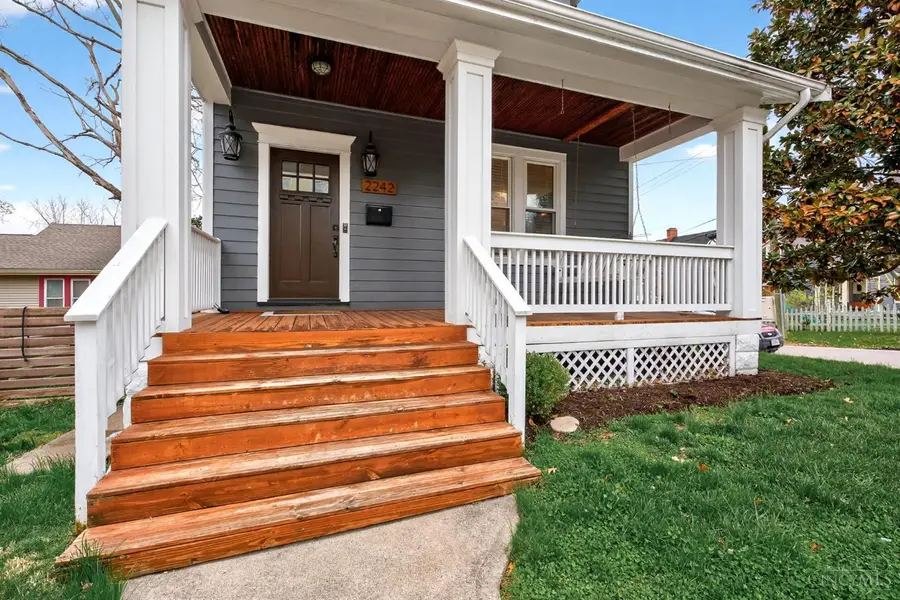 2242 Ivy Avenue, Cincinnati, OH 45208 - #3