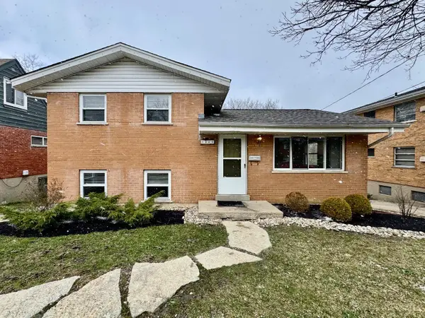 3260 Blueacres Drive, Colerain Twp, OH 45239