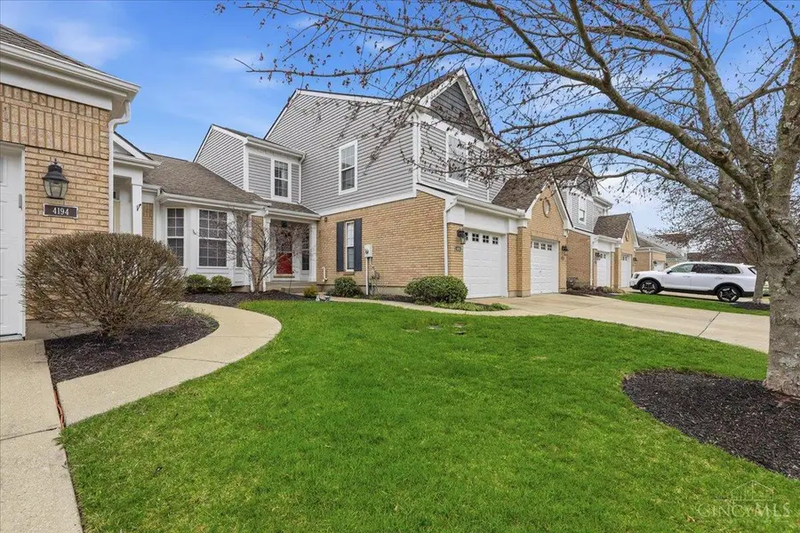 4190 E Village Drive, Mason, OH 45040 - #2