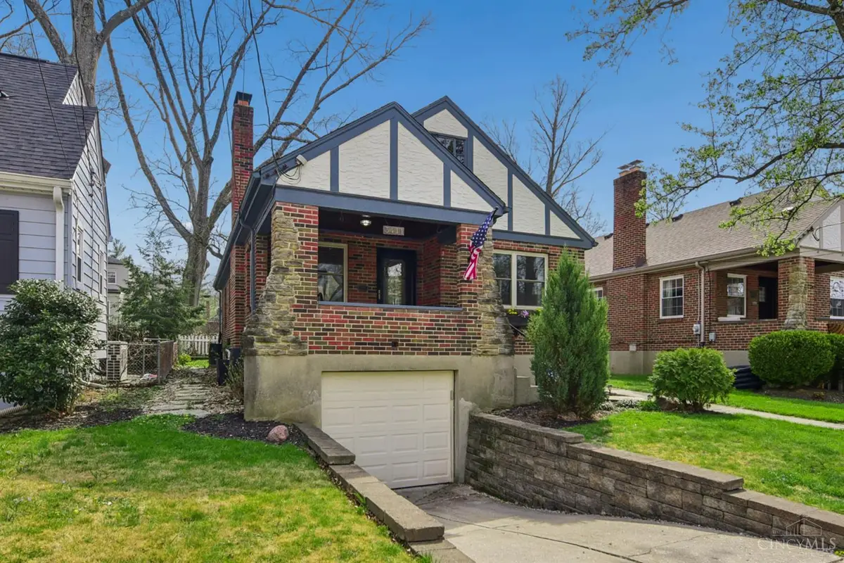 3411 Oak Lane, Cincinnati, OH 45209 - #1