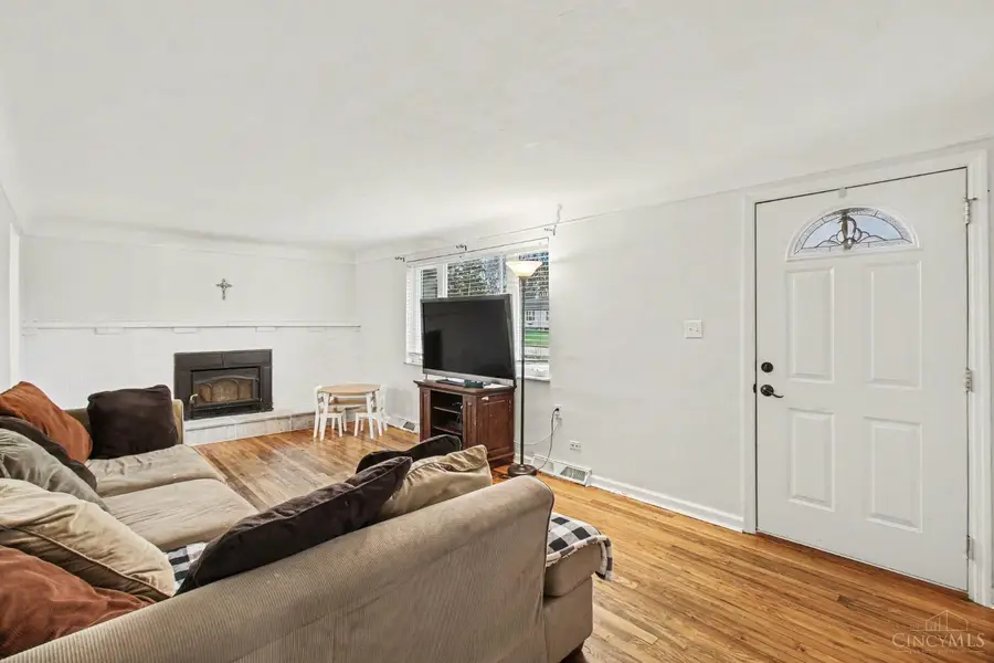 5719 Linda Way, Day Heights, OH 45150 - #2