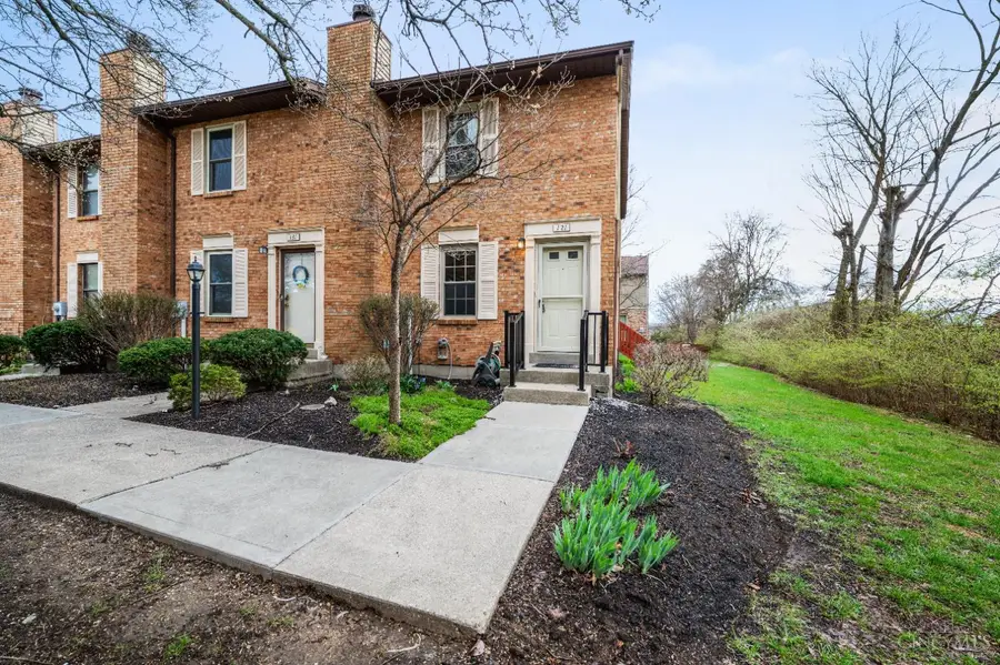 121 Elk Court, Fairfield, OH 45014 - #2