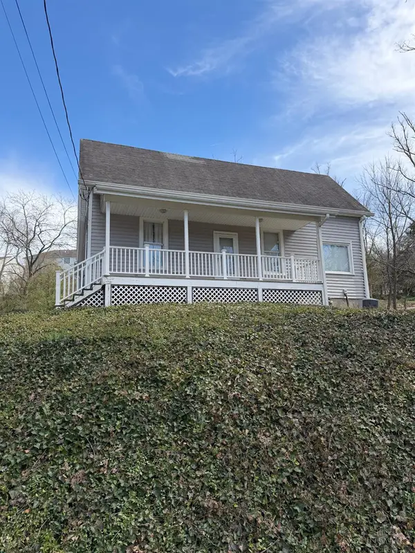 7469 Camargo Road, Cincinnati, OH 45243