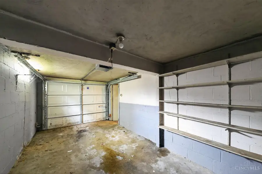 1778 Ashbrook Drive, Cincinnati, OH 45238 - #3