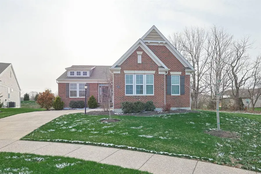 1391 Brookchase Circle, Warren, OH 45039 - #2