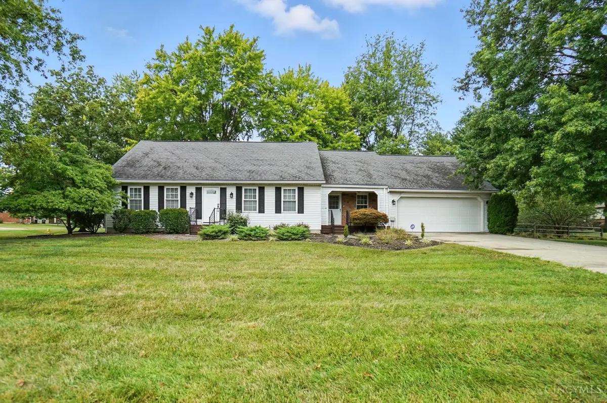 8253 Lake Ridge Drive, West Chester, OH 45069 - #1