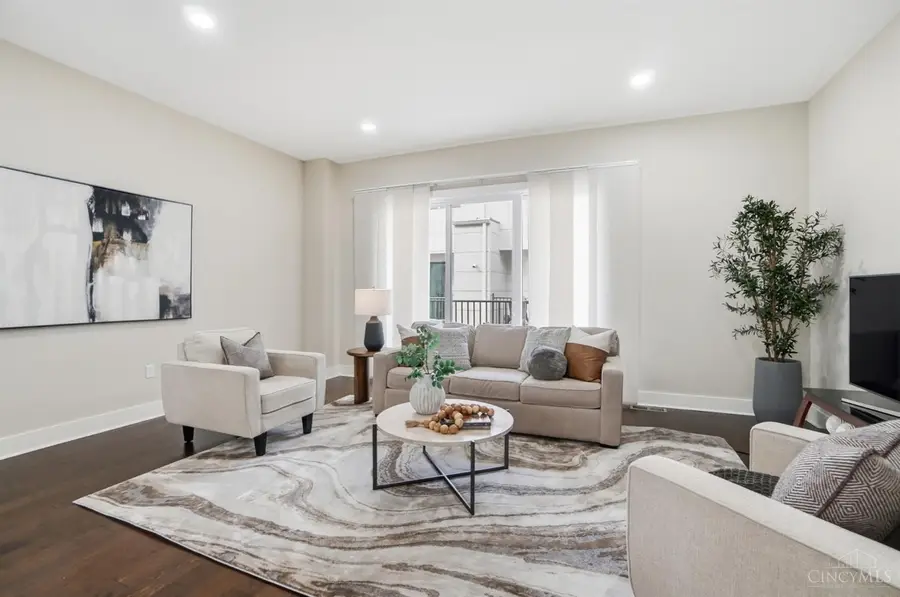 2711 Hyde Park Avenue #C, Cincinnati, OH 45209 - #3