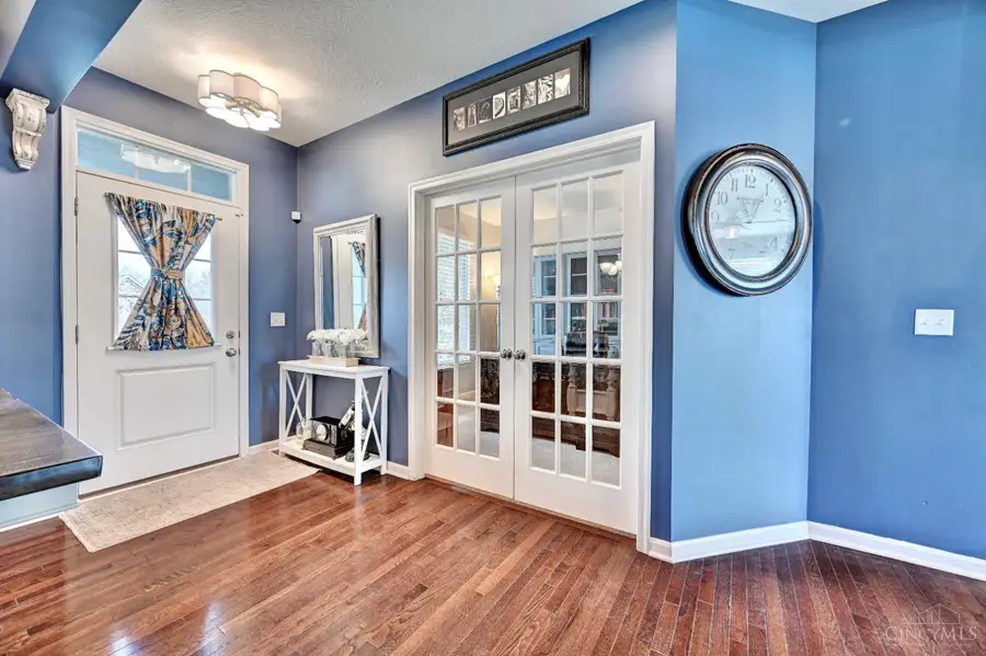 1425 Woodbury Glen Drive, Amelia, OH 45102 - #3