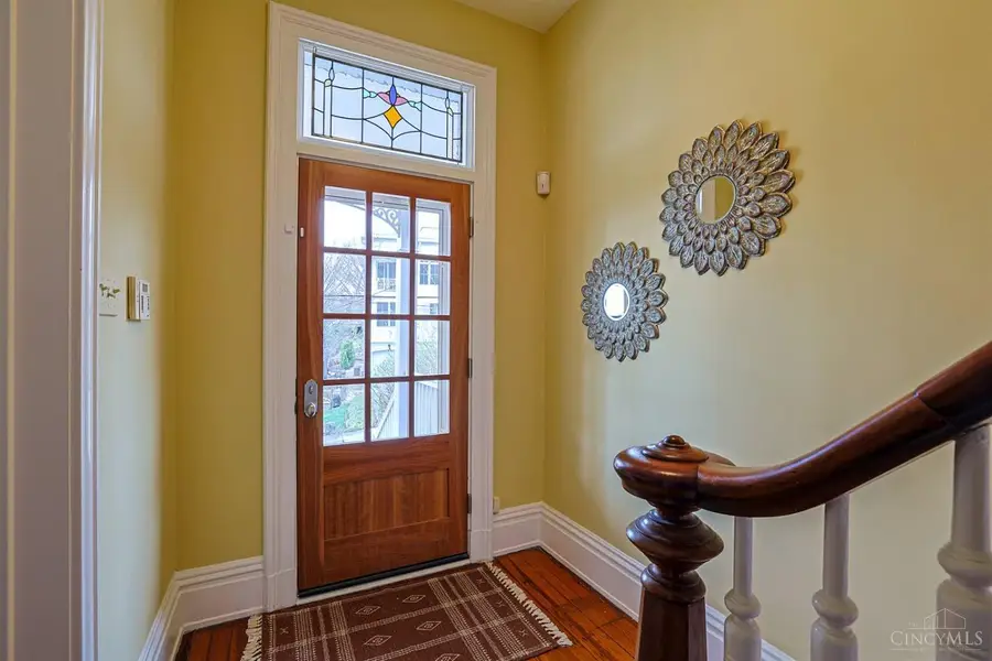 416 Torrence Court, Cincinnati, OH 45202 - #3