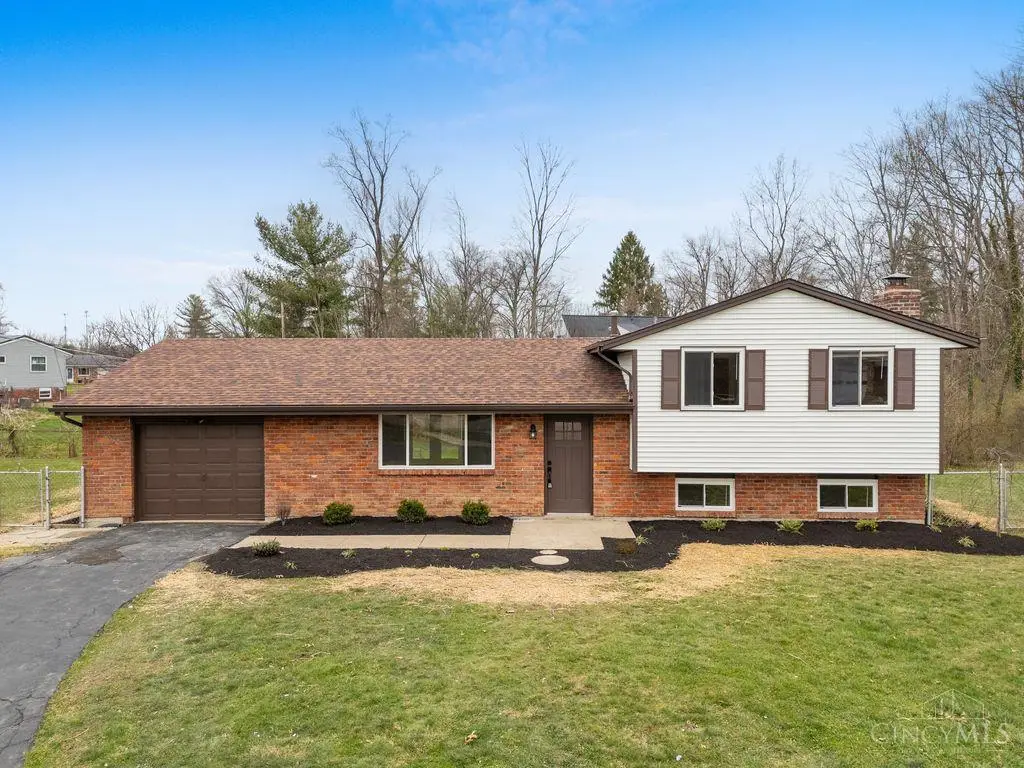 718 E Levitt Place, Withamsville, OH 45245 - #1