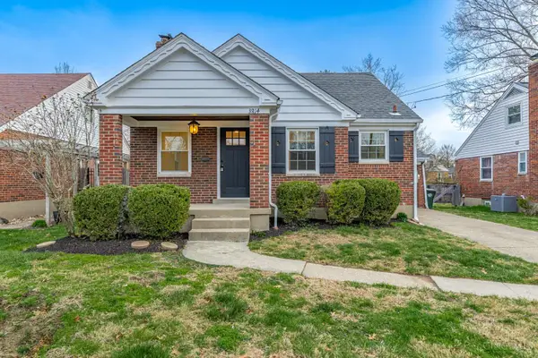 3814 N Broadlawn Circle, Silverton, OH 45236