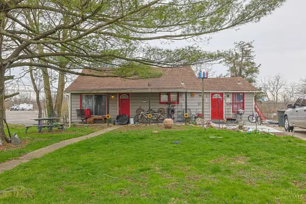 9017 West Road, Cleves, OH 45002