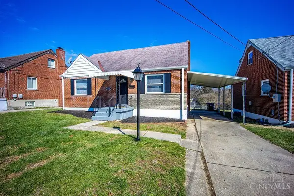 1478 Foxwood Drive, North College Hill, OH 45231