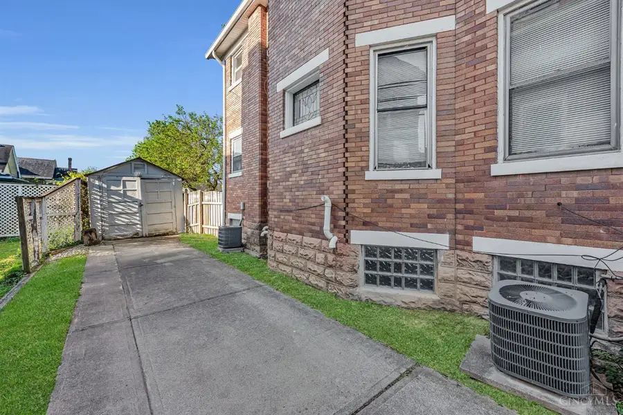 2421 Hudson Avenue, Norwood, OH 45212 - #3