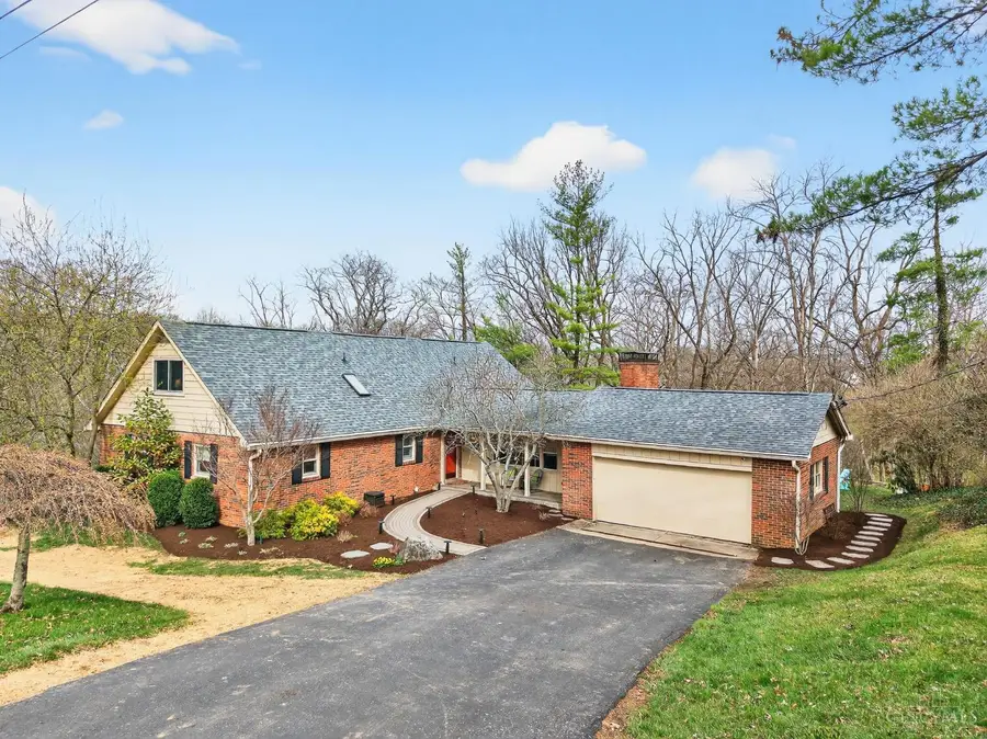 350 Pleasant Hill Drive, Wyoming, OH 45215 - #2