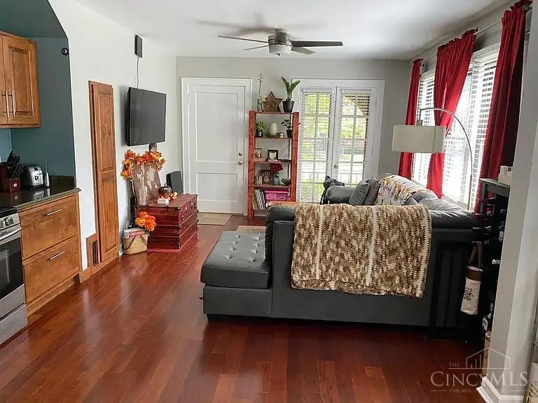 5801 Ridge Avenue, Cincinnati, OH 45213 - #2