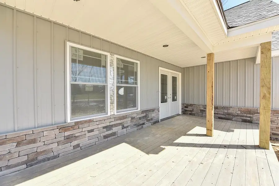 1542 Denny Drive, Amelia, OH 45102 - #2