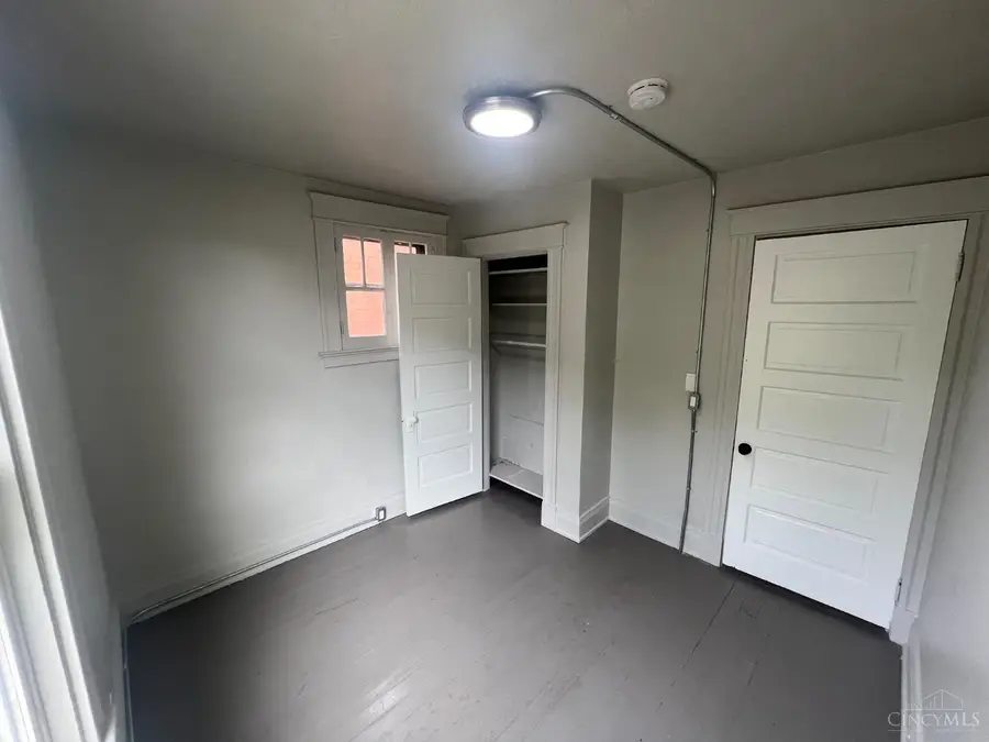 238 Helen Street, Cincinnati, OH 45219 - #3
