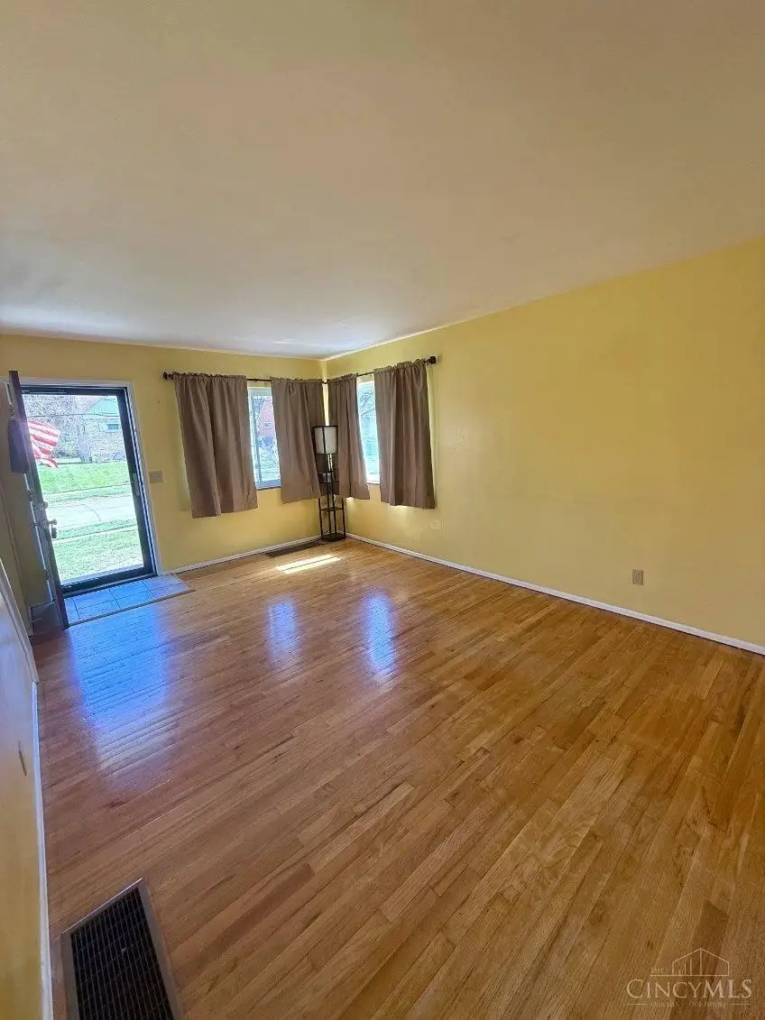 6381 Golfway Drive, Springfield, OH 45239 - #3