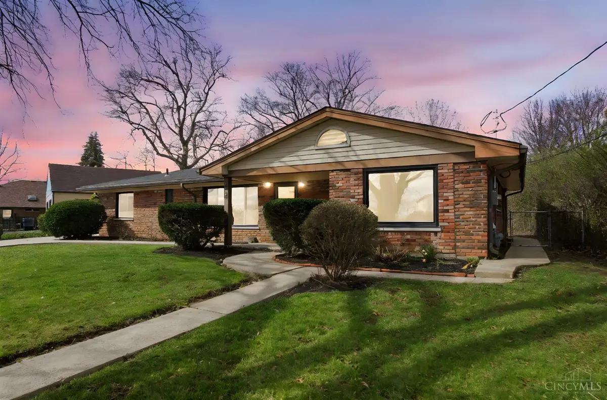 867 E Columbia Avenue, Reading, OH 45215 - #1