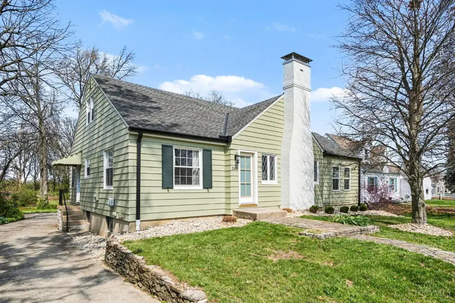 282 W Kemper Road, Springdale, OH 45246 - #3